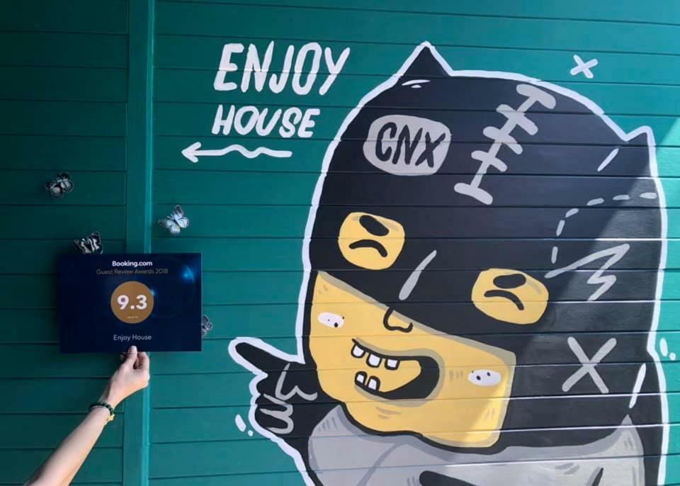 Enjoy House Pansiyon Chiang Mai Dış mekan fotoğraf